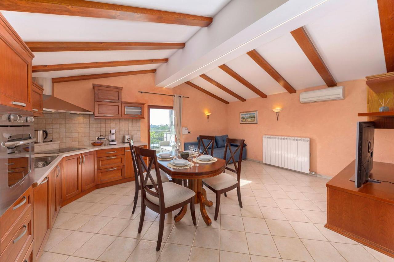 Apartma Koper Pobegi Εξωτερικό φωτογραφία